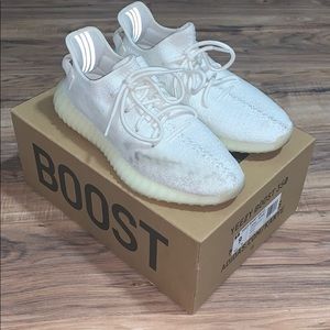YEEZY BOOST 350 V2 TRIPLE WHITE 9